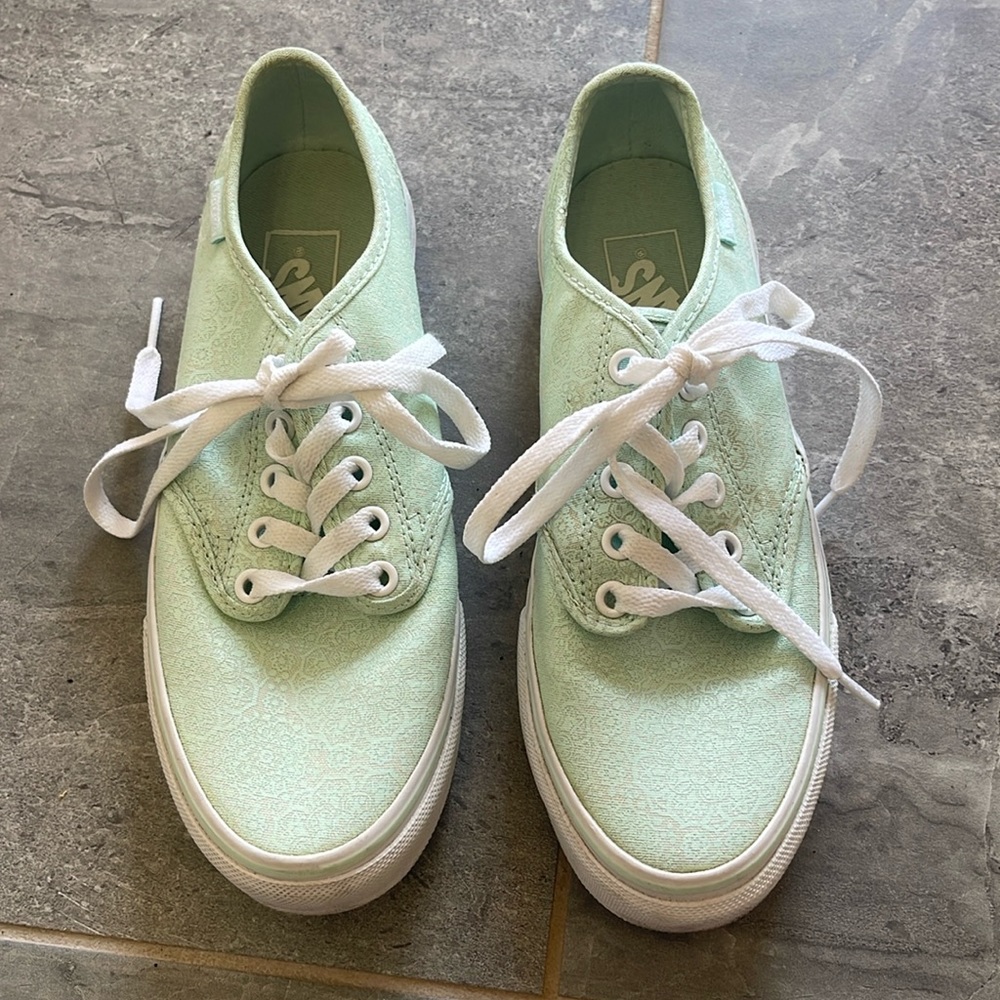 Vans shoes